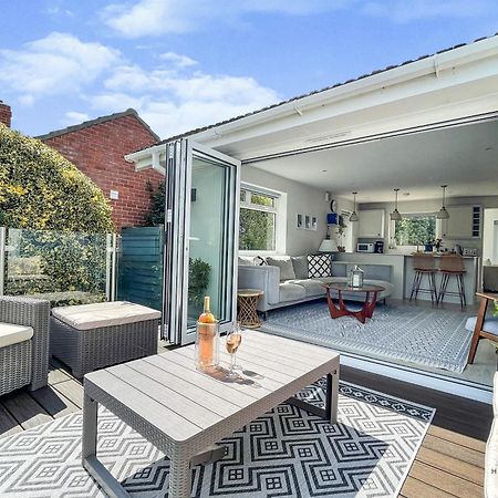 Seafeathers - Luxury Holiday Home With Sea Views Overcombe Eksteriør bilde